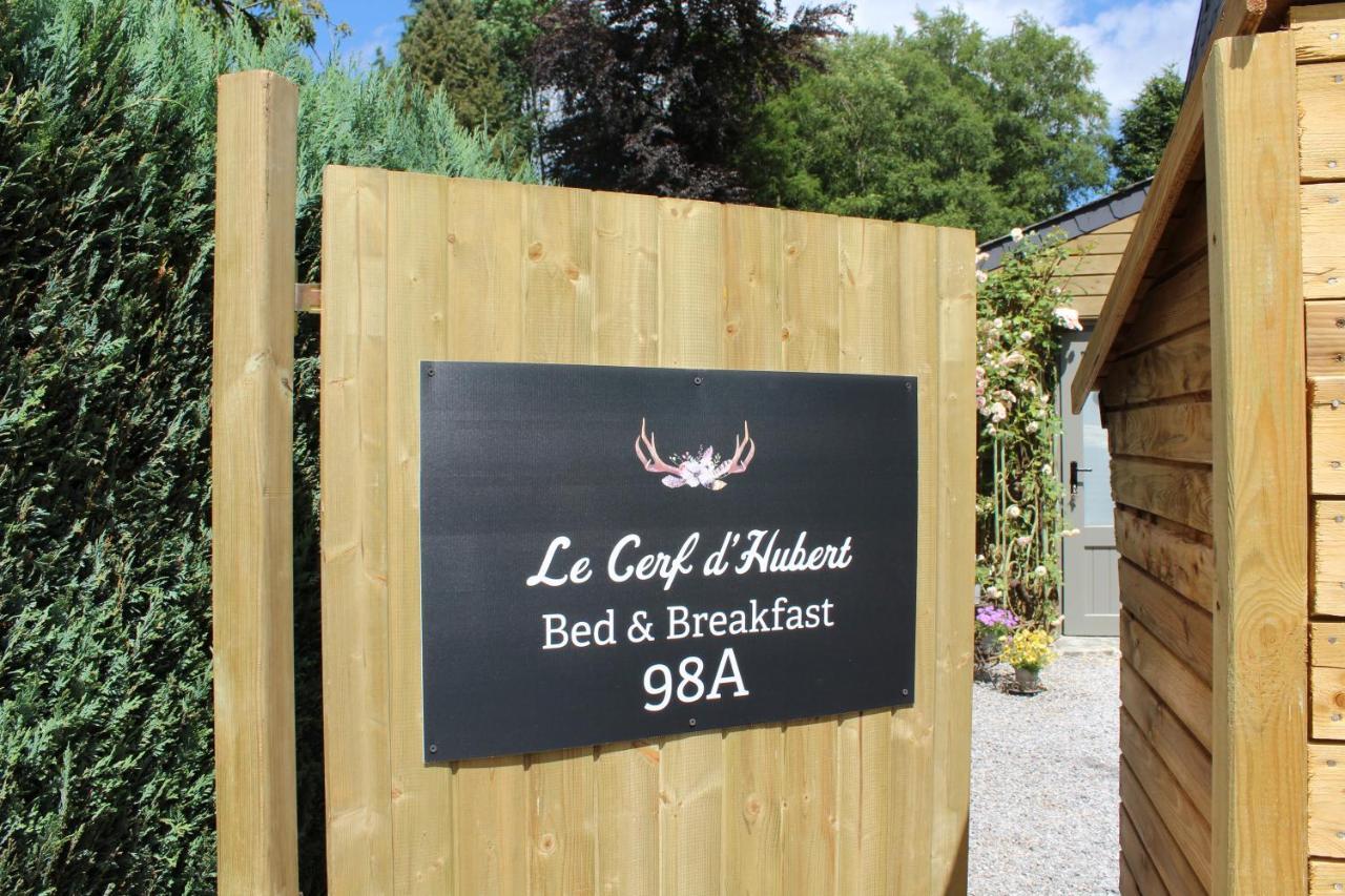 Le Cerf D'Hubert Bed & Breakfast Redu Exterior photo